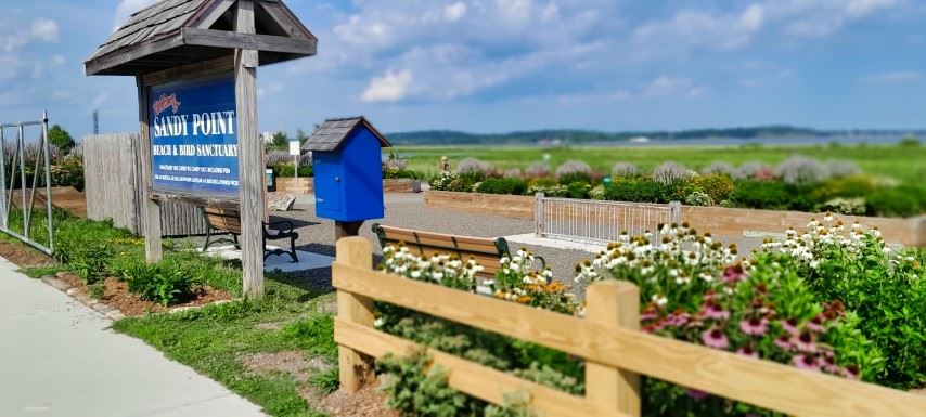 Sandy Point Page Photo 1 II (Small)